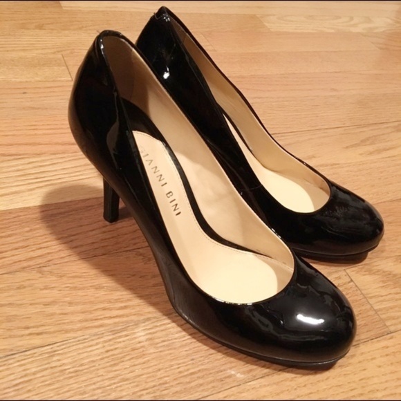gianni bini black pumps